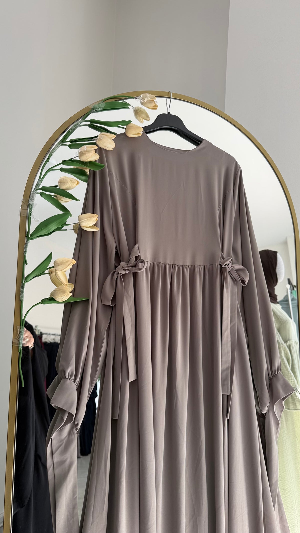Elif Model Mısır Medine İpeği Fermuarlı Tesettür Elbise